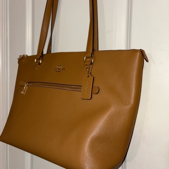 Coach City Zip Pebbled Leather Tote Bag Saddle Brown Gold Hardware - Picture 3 of 13